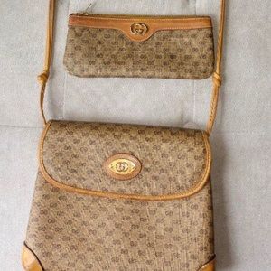 Vintage Gucci shoulder/ Crossbody bag